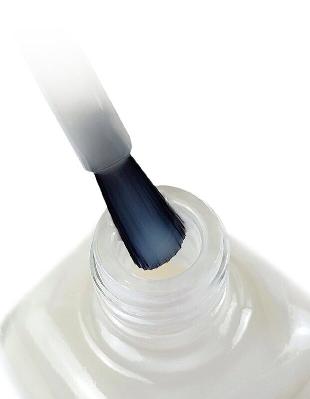 IQ Beauty, лак для защиты от грибка Antifungal с активатором роста и тербинафином молочный,12.5 мл